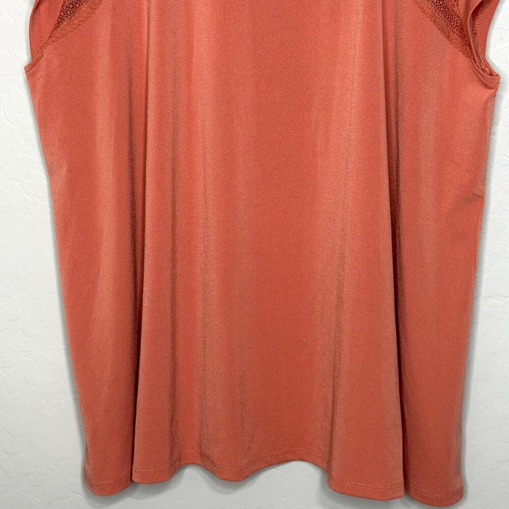 Torrid Dusty Coral Flutter Sleeve Lace Inset Top 3 3X 22/24 - Picture 8 of 11